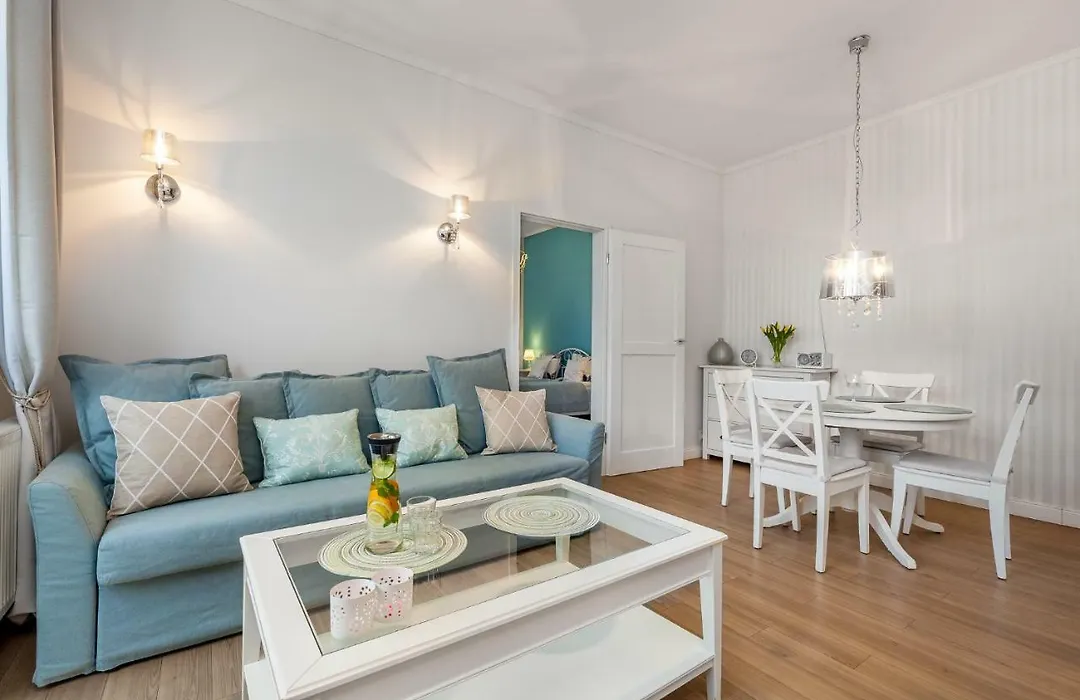 Apartamenty Black&White - Apartament Royal - Free Parking-1